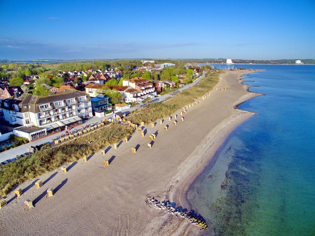 Mein Strandhaus - Hotel, Restaurant & Schwimmbad Timmendorfer Strand Eksteriør bilde